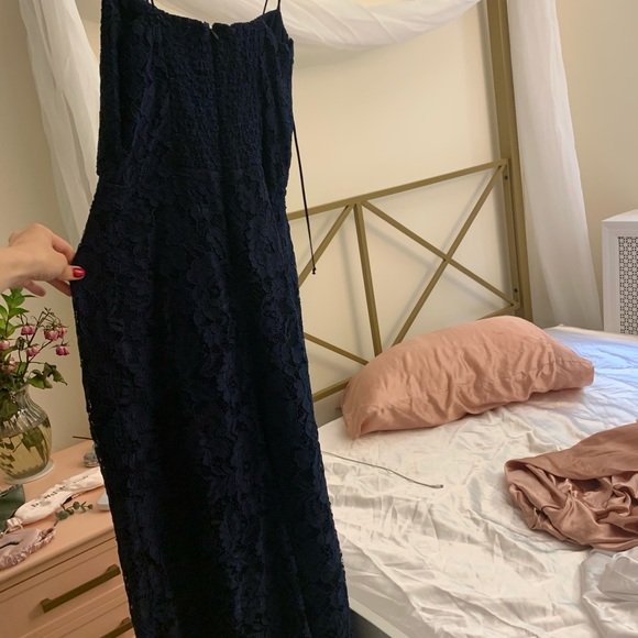 Reformation lace Juliette dress in Navy - size 0 - Picture 5 of 9